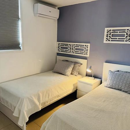 Hollywood Apartments Yabucoa Eksteriør billede